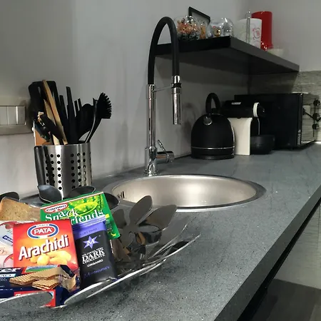 Kibilu - Via Confalonieri Apartmán *